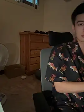 CalvinHY online show from June 26, 2026, 2:06 am