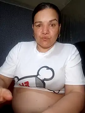Snapshot of Zuleyka_69 chatting on April 12, 2026, 12:47 am Zuleyka 69 online show from April 12, 2026, 12:47 am