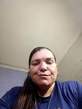 Snapshot of Zuleyka_69 chatting on April 17, 2026, 9:06 pm Zuleyka 69 online show from April 17, 2026, 9:06 pm