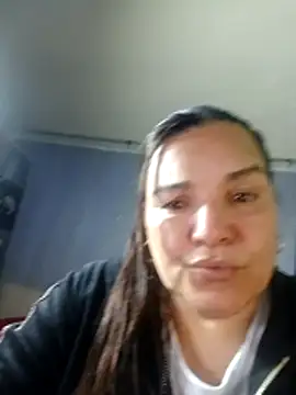 Snapshot of Zuleyka_69 chatting on April 23, 2026, 9:38 pm Zuleyka 69 online show from April 23, 2026, 9:38 pm