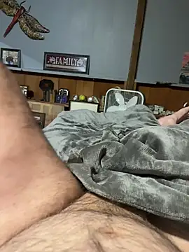 showitalloff online show from March 22, 2026, 10:55 pm