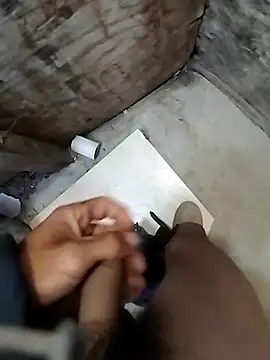 Baby272818 online show from April 12, 2026, 2:20 pm