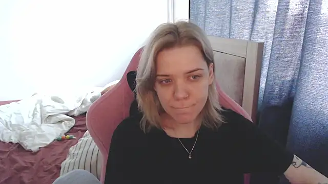 Snapshot of TenderChloe chatting on May 30, 2026, 9:37 am TenderChloe online show from May 30, 2026, 9:37 am