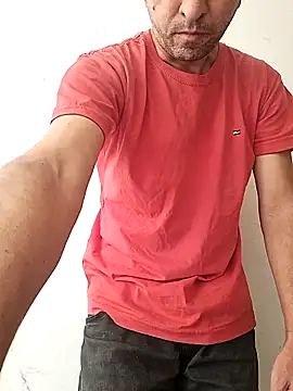 Sueliton2 online show from April 1, 2026, 12:06 pm