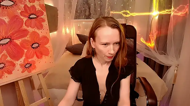 Snapshot of NicoleMiless chatting on May 5, 2026, 12:41 pm NicoleMiless online show from May 5, 2026, 12:41 pm