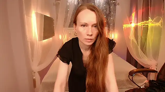 Snapshot of NicoleMiless chatting on May 12, 2026, 12:22 pm NicoleMiless online show from May 12, 2026, 12:22 pm