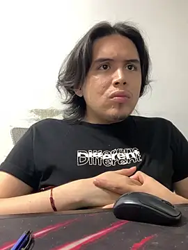 Snapshot of TheTeacherJuan chatting on April 5, 2026, 8:59 pm TheTeacherJuan online show from April 5, 2026, 8:59 pm