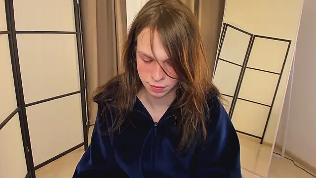 Louis Hayes online show from March 28, 2026, 1:12 pm