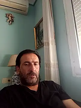 Snapshot of DanTrov79 chatting on April 18, 2026, 10:06 am DanTrov79 online show from April 18, 2026, 10:06 am
