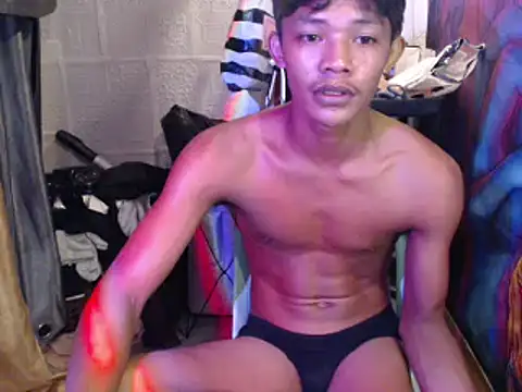 Snapshot of pinoy_lowey18 chatting on June 3, 2026, 1:12 pm pinoy lowey18 online show from June 3, 2026, 1:12 pm