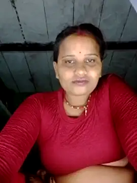 Shivani09900 online show from June 17, 2026, 9:03 pm