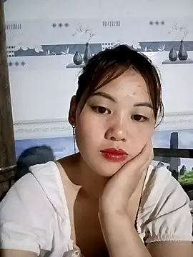 meg 06 online show from May 12, 2026, 12:55 pm