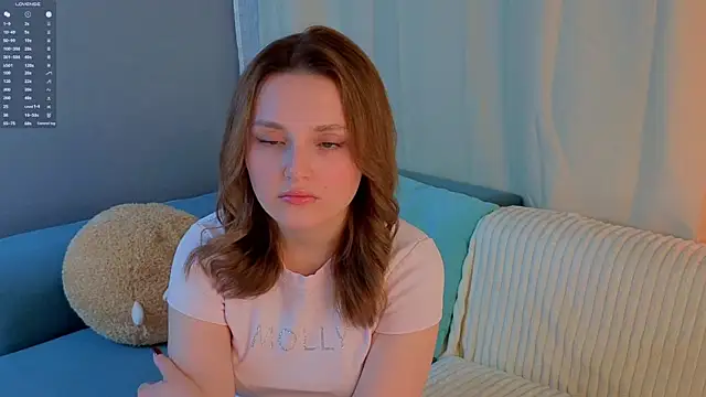 Snapshot of LorriMonz chatting on June 13, 2026, 1:58 am LorriMonz online show from June 13, 2026, 1:58 am
