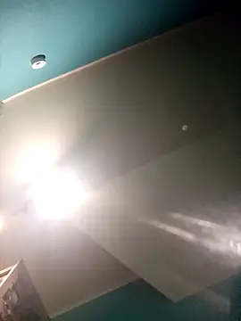 Snapshot of tomeksex1x chatting on March 24, 2026, 11:38 pm tomeksex1x online show from March 24, 2026, 11:38 pm