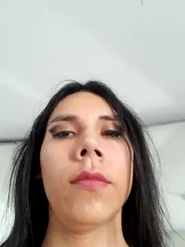 Snapshot of GinaLaFenix chatting on May 23, 2026, 6:40 pm GinaLaFenix online show from May 23, 2026, 6:40 pm