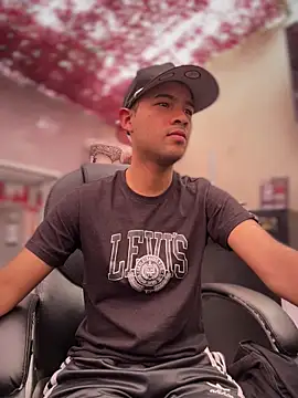 Zhang Weii online show from March 24, 2026, 4:29 pm