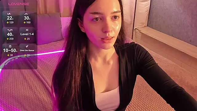 Snapshot of Savannah_hx chatting on April 3, 2026, 3:29 pm Savannah hx online show from April 3, 2026, 3:29 pm