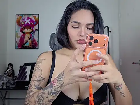 Snapshot of monicaconde chatting on April 7, 2026, 8:05 am monicaconde online show from April 7, 2026, 8:05 am