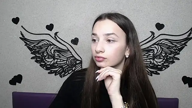 Je55icaBreeze online show from March 26, 2026, 11:41 am