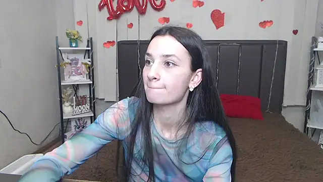 Je55icaBreeze online show from April 25, 2026, 1:41 pm