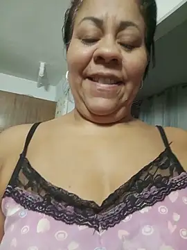 Veronica missbigg online show from June 10, 2026, 9:54 am