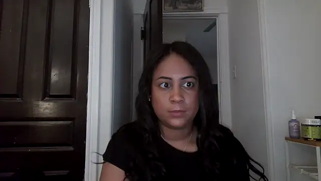 Snapshot of biancadoesit chatting on May 11, 2026, 2:18 pm biancadoesit online show from May 11, 2026, 2:18 pm