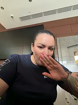 Simona love777 online show from April 11, 2026, 5:49 pm