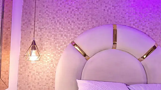 Snapshot of celestte_sm chatting on May 5, 2026, 7:50 pm celestte sm online show from May 5, 2026, 7:50 pm