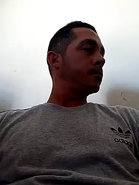 Snapshot of Gabriel_leon33 chatting on March 25, 2026, 7:57 pm Gabriel leon33 online show from March 25, 2026, 7:57 pm