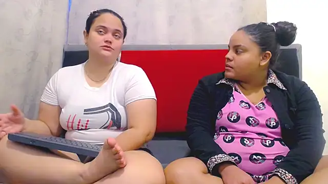 Snapshot of alana_and_billie chatting on March 24, 2026, 10:59 am alana and billie online show from March 24, 2026, 10:59 am