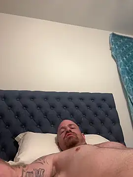 Snapshot of whitelioncody chatting on May 21, 2026, 4:43 am whitelioncody online show from May 21, 2026, 4:43 am