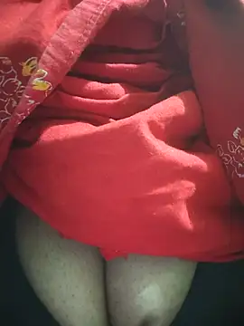 Cutie 1 online show from April 4, 2026, 10:44 am