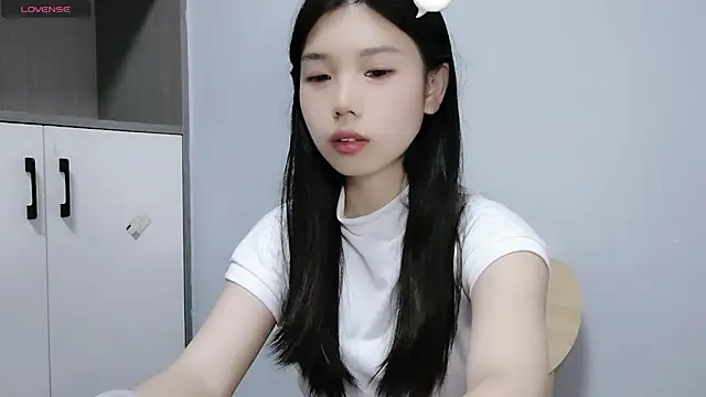 Manman89 online show from April 13, 2026, 8:51 am