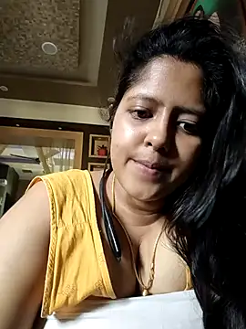 Snapshot of Aditi_sarkar chatting on April 16, 2026, 6:03 am Aditi sarkar online show from April 16, 2026, 6:03 am