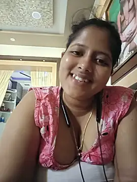 Snapshot of Aditi_sarkar chatting on May 18, 2026, 9:36 am Aditi sarkar online show from May 18, 2026, 9:36 am