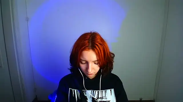 Butterfly Milly online show from May 14, 2026, 1:19 pm