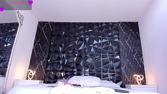 Angelicamayson online show from May 23, 2026, 10:58 am