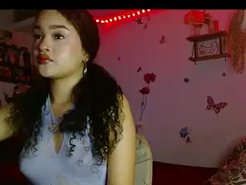 Snapshot of angel_lust1 chatting on April 4, 2026, 2:07 am angel lust1 online show from April 4, 2026, 2:07 am