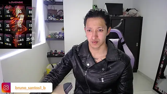 Snapshot of Bruno_santos1 chatting on April 3, 2026, 12:55 pm Bruno santos1 online show from April 3, 2026, 12:55 pm
