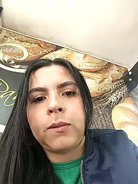 EriiMi online show from April 7, 2026, 3:03 pm