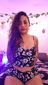 Snapshot of LASEXbellaX chatting on May 20, 2026, 3:25 am LASEXbellaX online show from May 20, 2026, 3:25 am