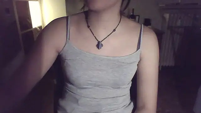 HoneyDrip 1 online show from July 4, 2026, 8:35 pm