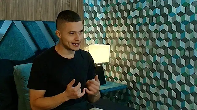 Joaho Fernandez online show from April 27, 2026, 9:02 pm