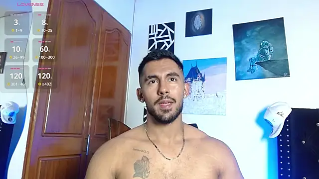 Snapshot of romanpearce_ chatting on July 1, 2026, 9:26 pm romanpearce online show from July 1, 2026, 9:26 pm
