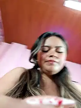 Snapshot of Miss_Pecados chatting on April 20, 2026, 8:10 pm Miss Pecados online show from April 20, 2026, 8:10 pm