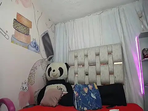 Snapshot of SELF_DESTRUCCIONN chatting on April 4, 2026, 12:12 pm SELF DESTRUCCIONN online show from April 4, 2026, 12:12 pm