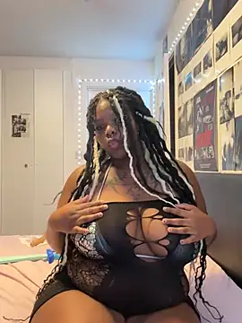 Nyla xox online show from June 5, 2026, 8:47 pm