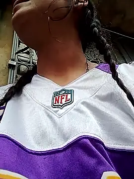 Snapshot of Ninffa_sweet21 chatting on March 28, 2026, 8:32 pm Ninffa sweet21 online show from March 28, 2026, 8:32 pm