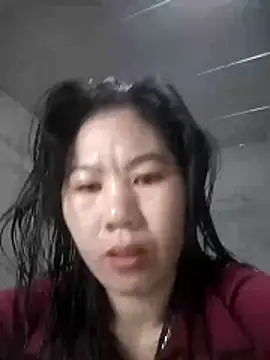 Snapshot of Bianca_Nina chatting on April 1, 2026, 11:56 pm Bianca Nina online show from April 1, 2026, 11:56 pm