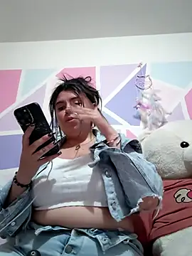tania 22xx online show from May 30, 2026, 1:12 am
